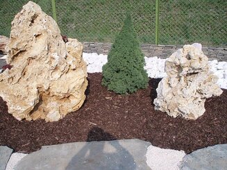 balvany - solitérne kamene do záhrady