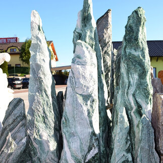 Mramor POLAR GREEN M61 stĺp podpílený solitérny kameň