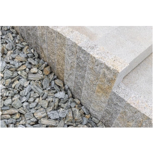 Žula Z25 kamenná palisáda