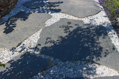 K88 Kvarcit platne ako šľapáky do záhrady 3